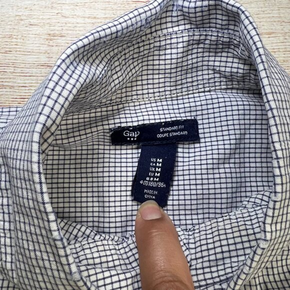 Gap Men's Standard Fit Button Up Dress Shirt Long Sleeve Navy Blue Gingham Check - Picture 3 of 7